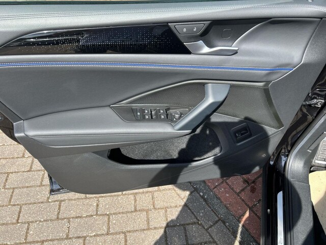 Volkswagen Tiguan 2.0 TDI DSG R-Line Style