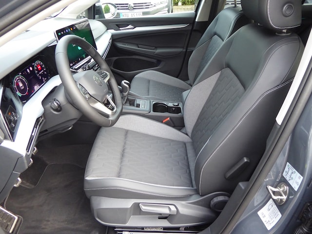 Volkswagen Golf 1.5 TSI