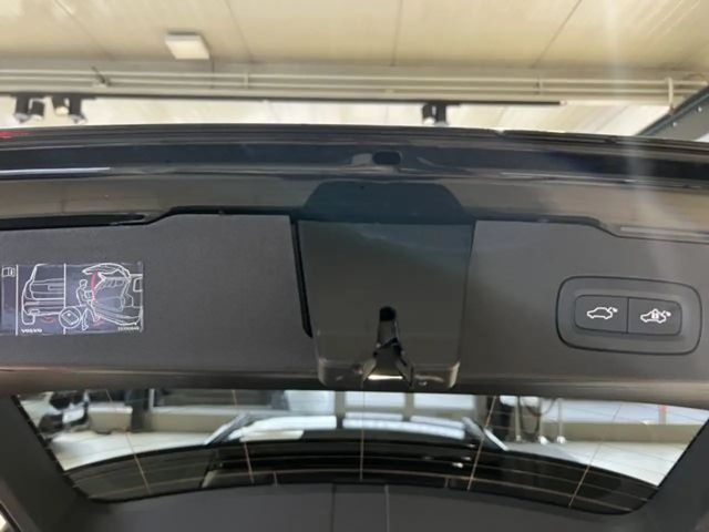 Volvo V60 AWD Dark Plus Recharge T6