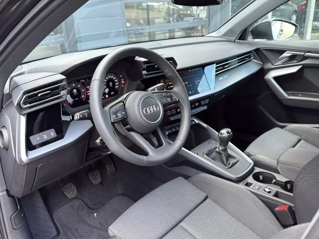 Audi A3 30 TDI Sedan