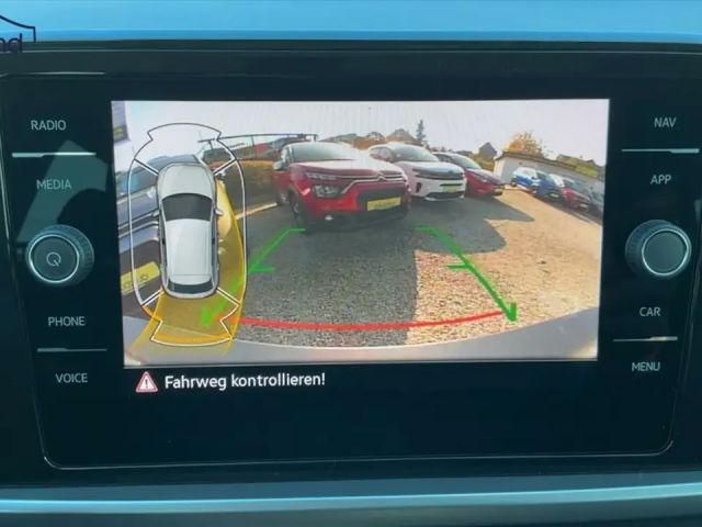 Volkswagen T-Roc DSG Life