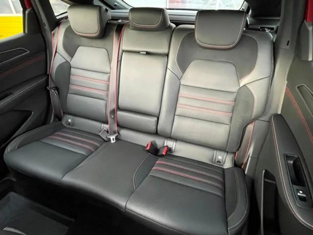 Renault Arkana E-Tech Hybrid RS