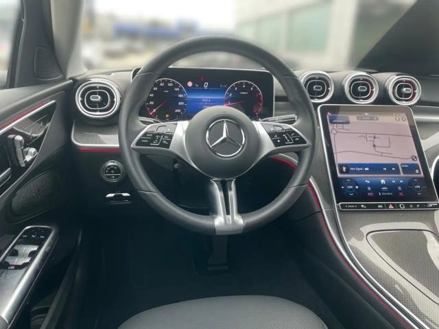 Mercedes-Benz C 200 4MATIC AVANTGARDE Sedan