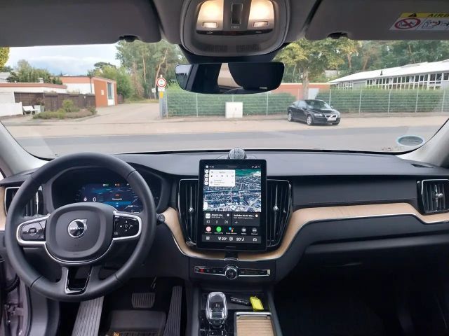 Volvo XC60 AWD Dark Recharge Ultra