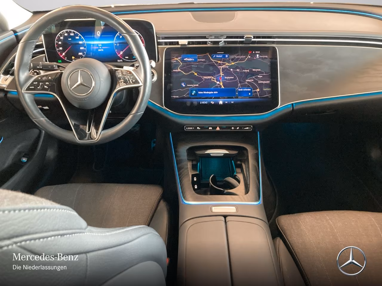 Mercedes-Benz E 220 AVANTGARDE E 220 d Sedan