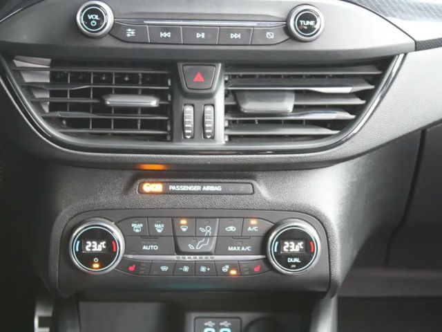 Ford Focus ST Line Wagon