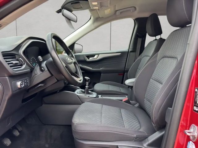 Ford Kuga Cool & Connect Hybrid