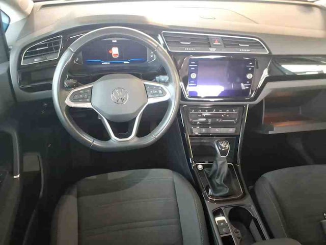 Volkswagen Touran 1.5 TSI Highline