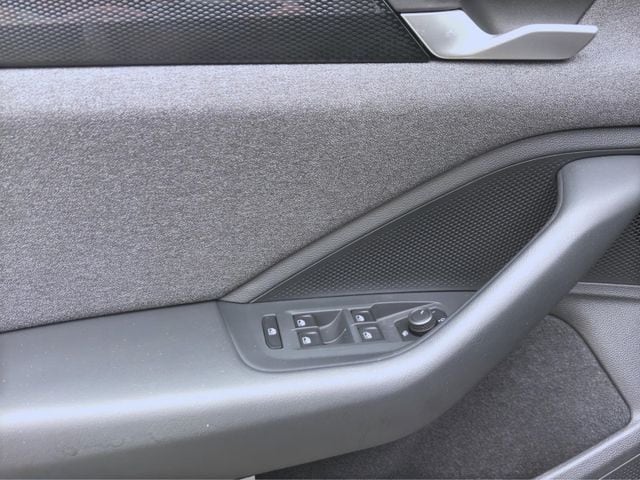 Volkswagen Passat 1.5 eTSI DSG Variant