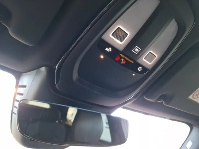 Volvo XC60 AWD Dark Plus