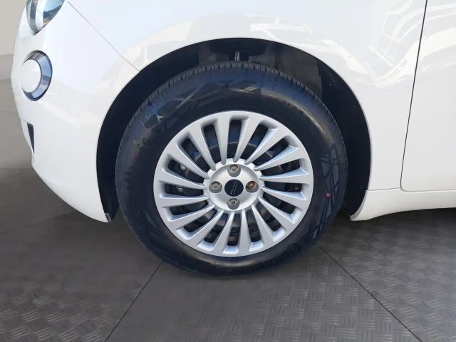 Fiat 500C Elektro 42 kWh