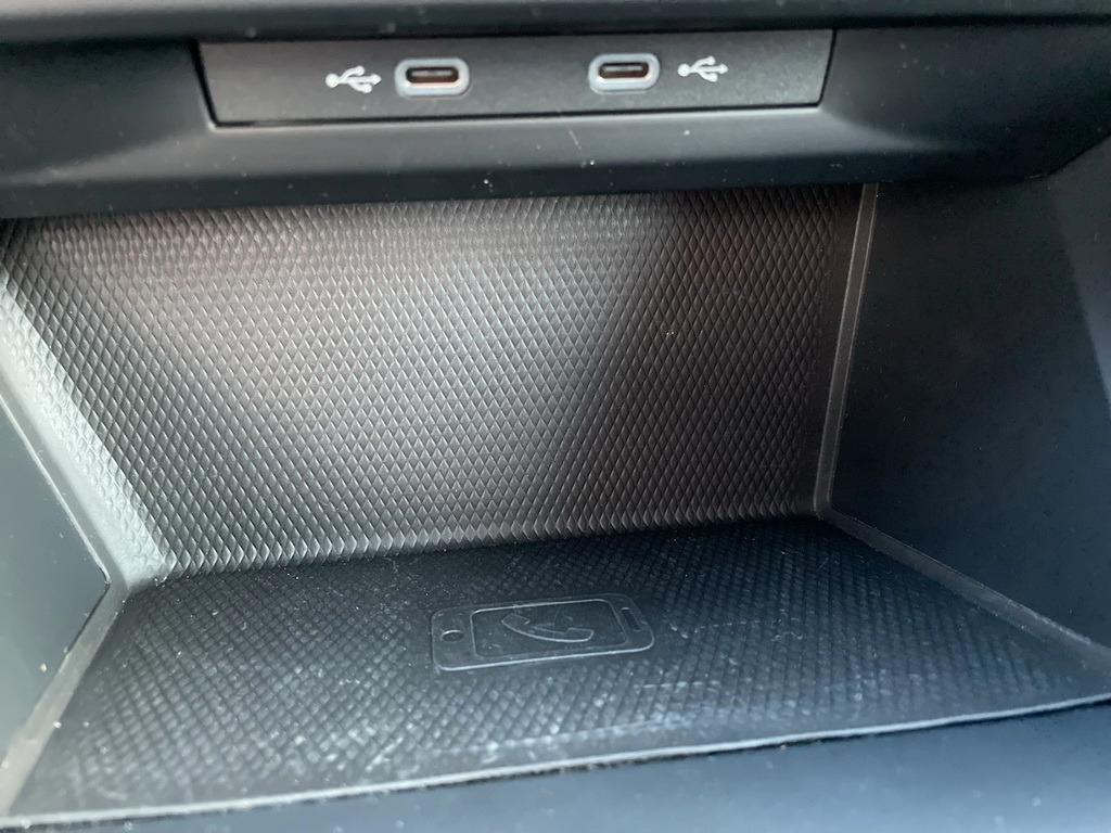 Volkswagen Golf 1.5 eTSI DSG Life Variant