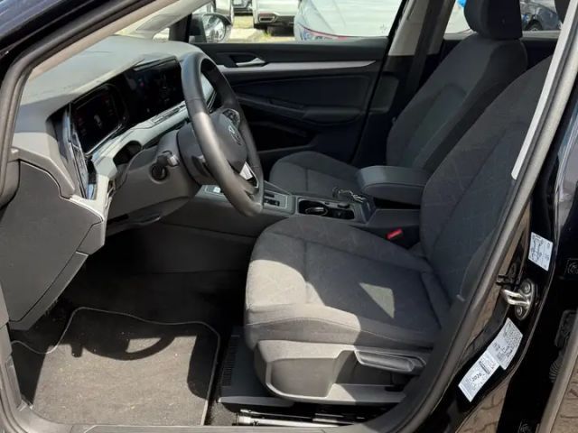 Volkswagen Golf 1.5 eTSI DSG Life Variant