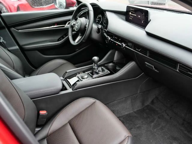 Mazda 3 SkyActiv Takumi e-Skyactiv