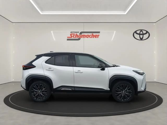 Toyota Yaris Cross SOMO  Adventure+JBL+NAV+GJ-RÄDER