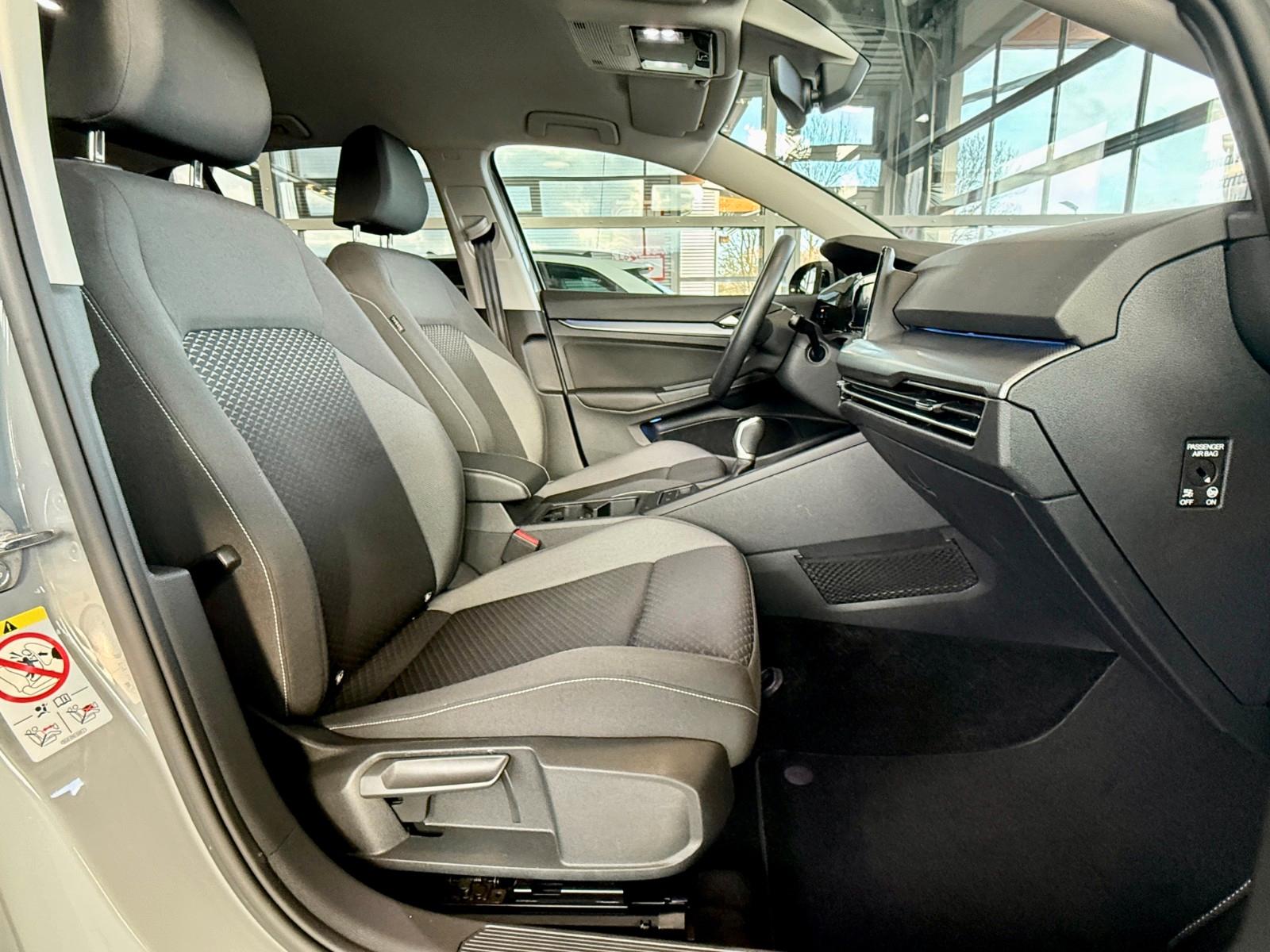 Volkswagen Golf 1.5 TSI Golf VIII Life