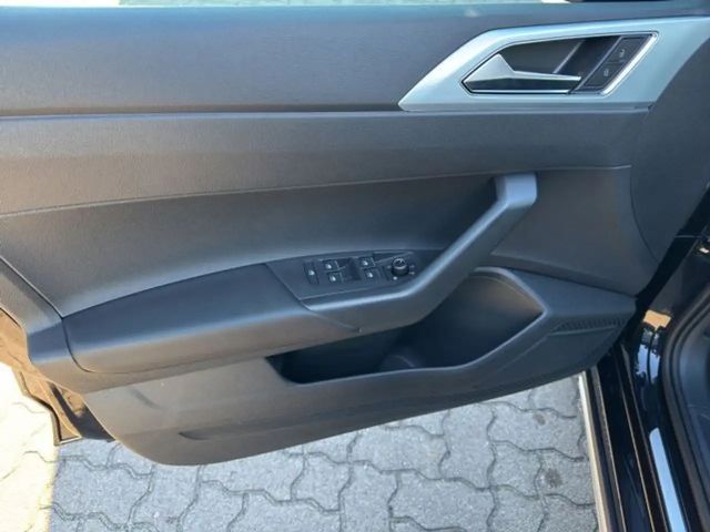 Volkswagen Taigo GOAL 1,0 l TSI OPF 116 PS 6-Gang Navi