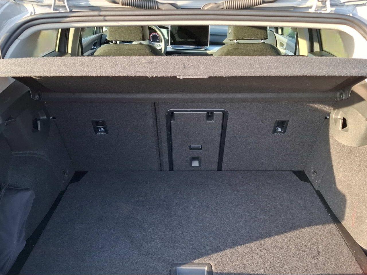 Volkswagen Golf 1.5 TSI Golf VIII Life