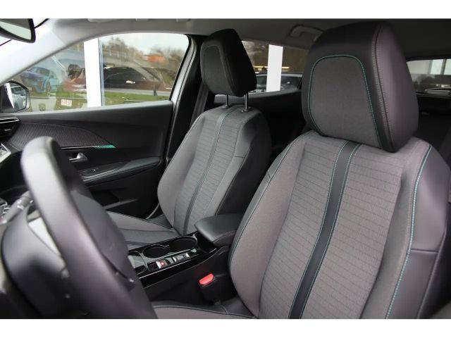 Peugeot E-2008 Allure Pack