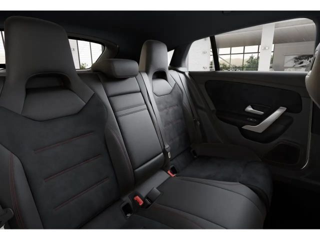 Mercedes-Benz CLA 180 Shooting Brake