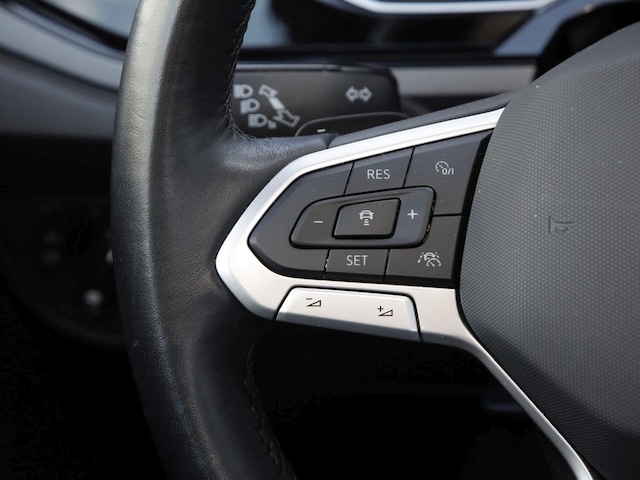 Volkswagen Polo 1.0 TSI DSG R-Line