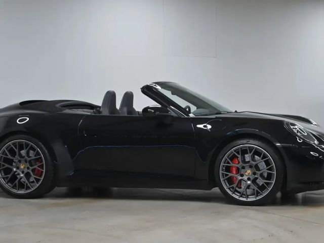 Porsche 992 4S Cabrio Carrera