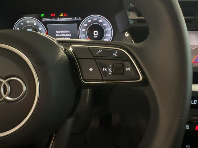 Audi A3 30 TFSI S-Tronic Sedan