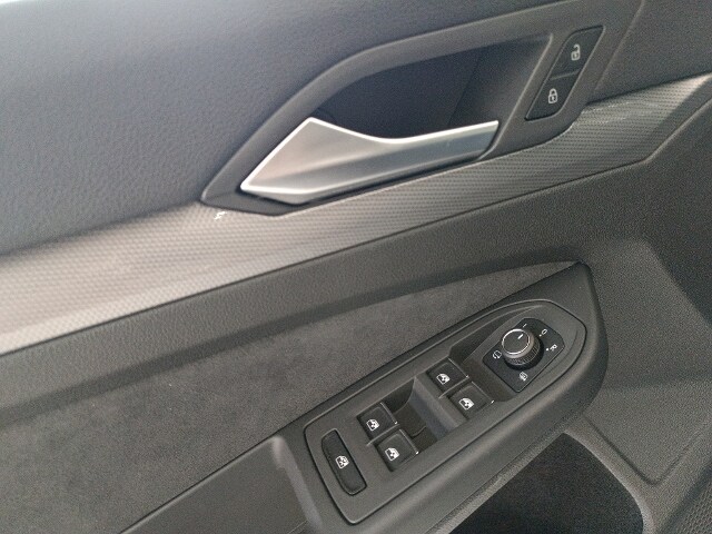 Volkswagen Golf 1,5 TSI EDITION50 AHV*L&S*PANO