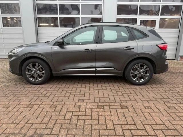 Ford Kuga ST Line