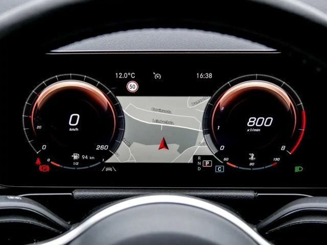 Mercedes-Benz GLA 200 Progressive