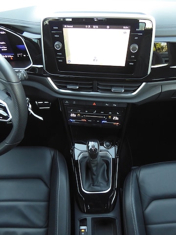 Volkswagen T-Roc T-ROC 1.5 E2 R-L  BT110 TSID7F