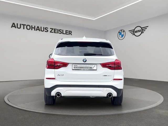 BMW X3 xDrive30e