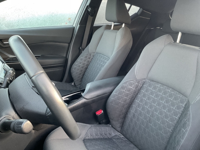 Toyota C-HR 5-deurs Team D