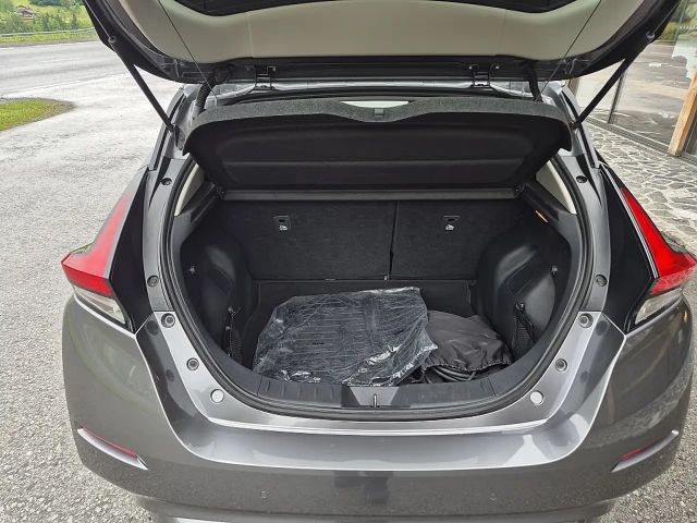 Nissan Leaf 62 kWh Acenta