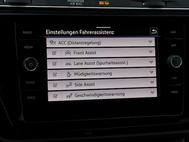 Volkswagen Touran DSG IQ.Drive R-Line