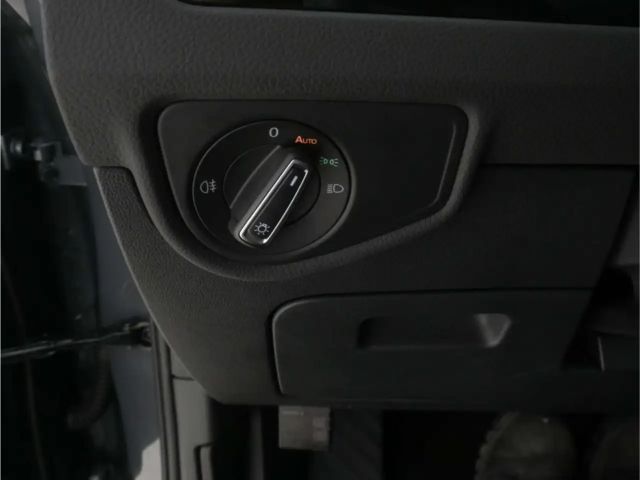 Volkswagen Touran 1.5 TSI DSG R-Line