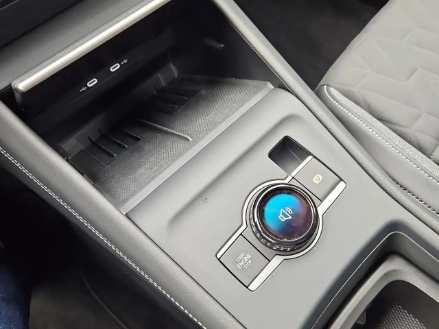 Volkswagen Tiguan 1.5 eTSI DSG