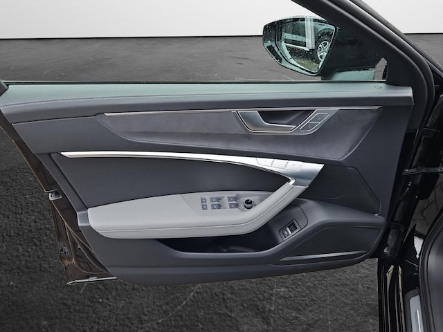 Audi S6 Avant Quattro