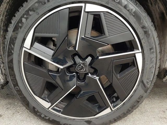 Peugeot 408 180 EAT8 GT-Line Hybrid