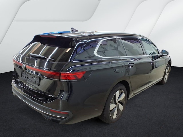 Volkswagen Passat 1.5 eTSI Business DSG Variant