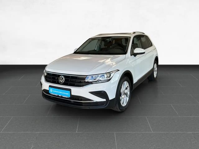 Volkswagen Tiguan DSG Life