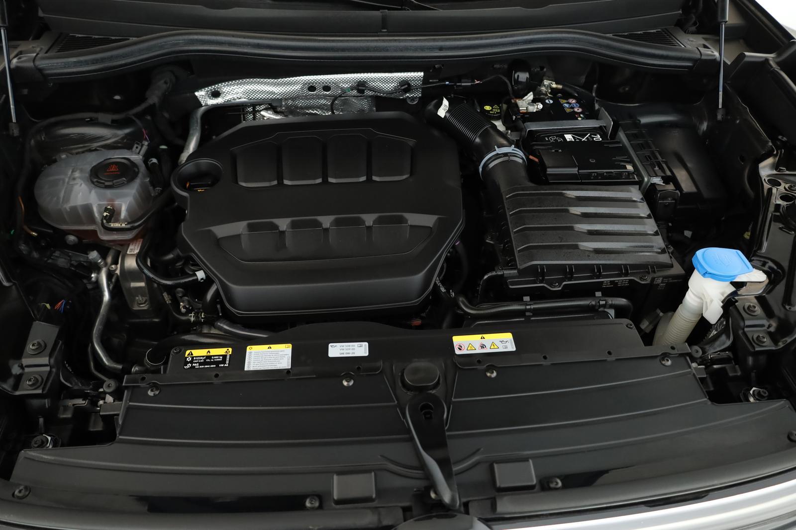 Volkswagen Tiguan 2.0 TSI DSG IQ.Drive R-Line