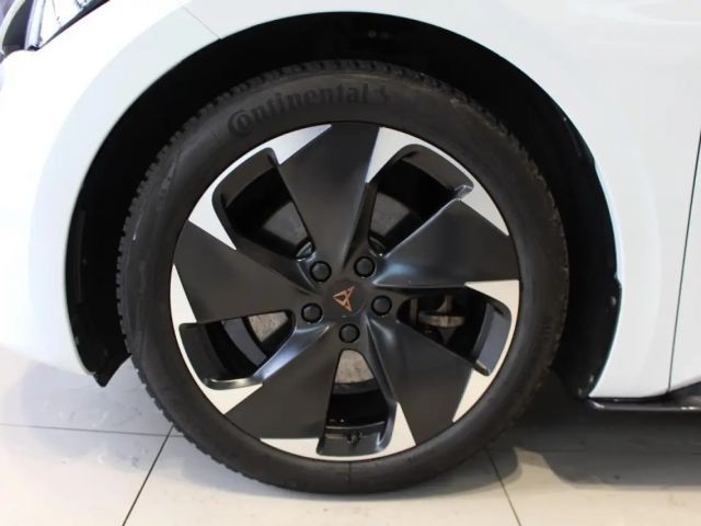 Cupra Born 204PS/62kWh CARPLAY+SHZ+GJR+PDC+LED+KEYLESS Klima