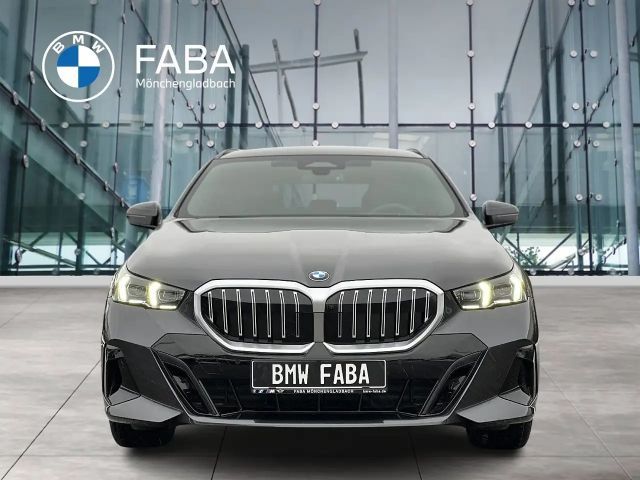 BMW 520 520i M-Sport Touring