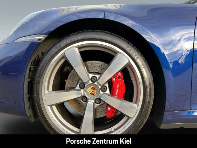 Porsche 992 4S Carrera Coupé