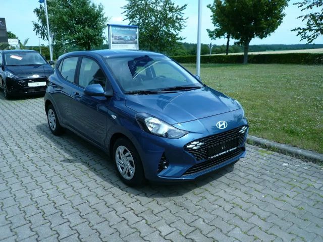 Hyundai i10 1.0