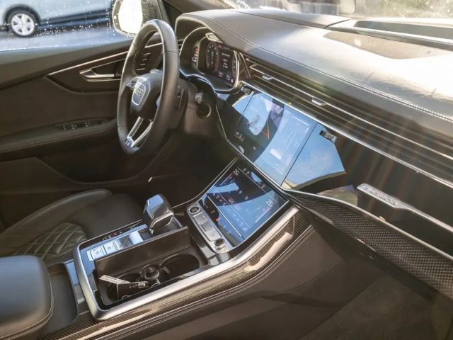 Audi Q8 55 TFSI Competition Quattro