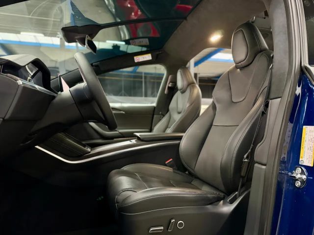 Tesla Model X Long Range