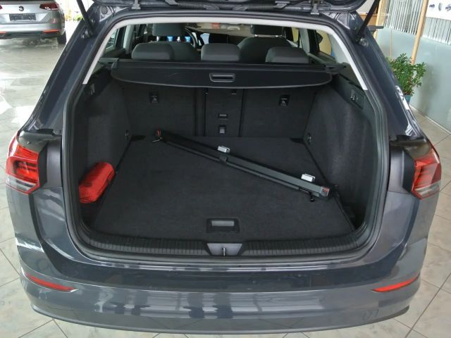 Volkswagen Golf DSG Life Variant