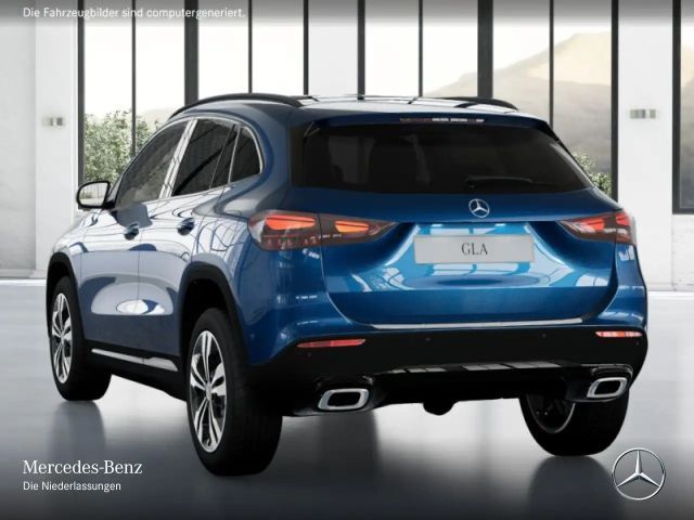 Mercedes-Benz GLA 180 Progressive